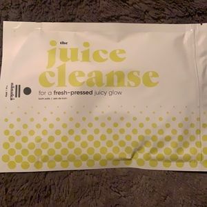 The Juice Cleanse bath salts